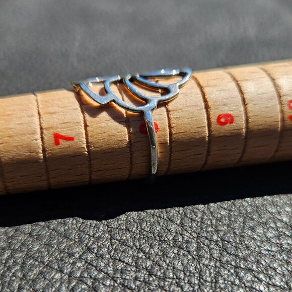 Sterling Silver Filigree Flower Ring - Picture 4 of 4